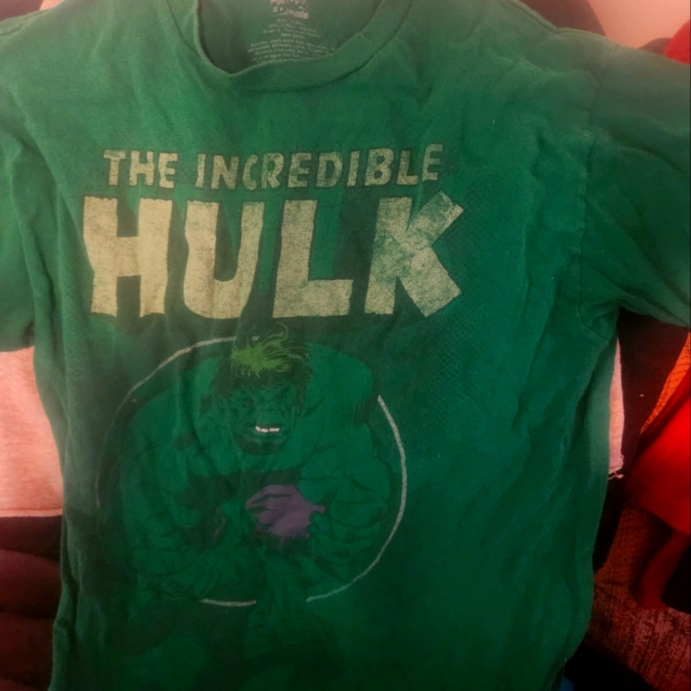 Shirt green